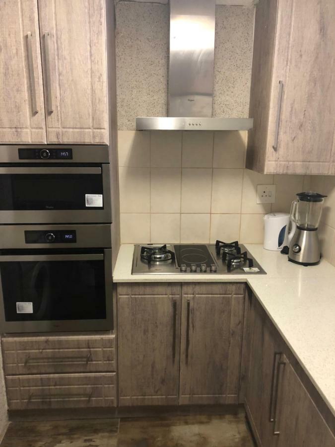 Summer Sands - Durban North Beach Accommodation Экстерьер фото